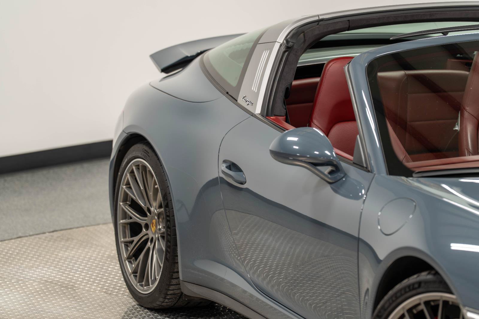 Used 2017 Porsche 911 Targa 4S AWD/4WD image 39