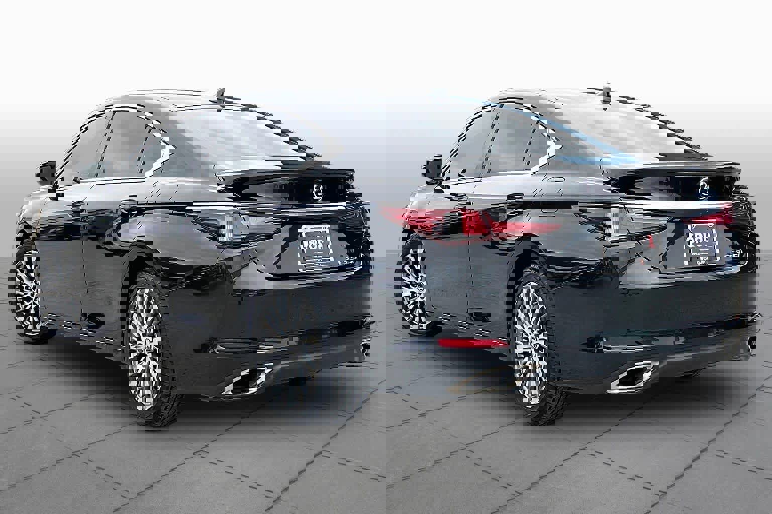 Used 2021 Lexus ES 350 w/ Premium Package image 11