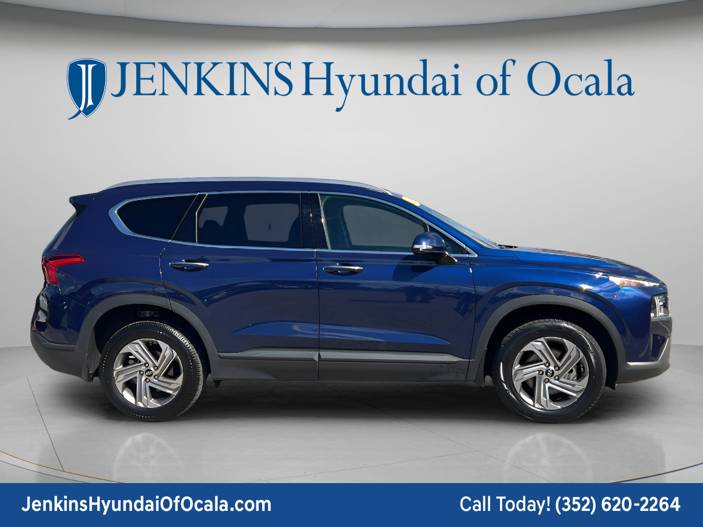 Used 2023 Hyundai Santa Fe SEL AWD/4WD image 2