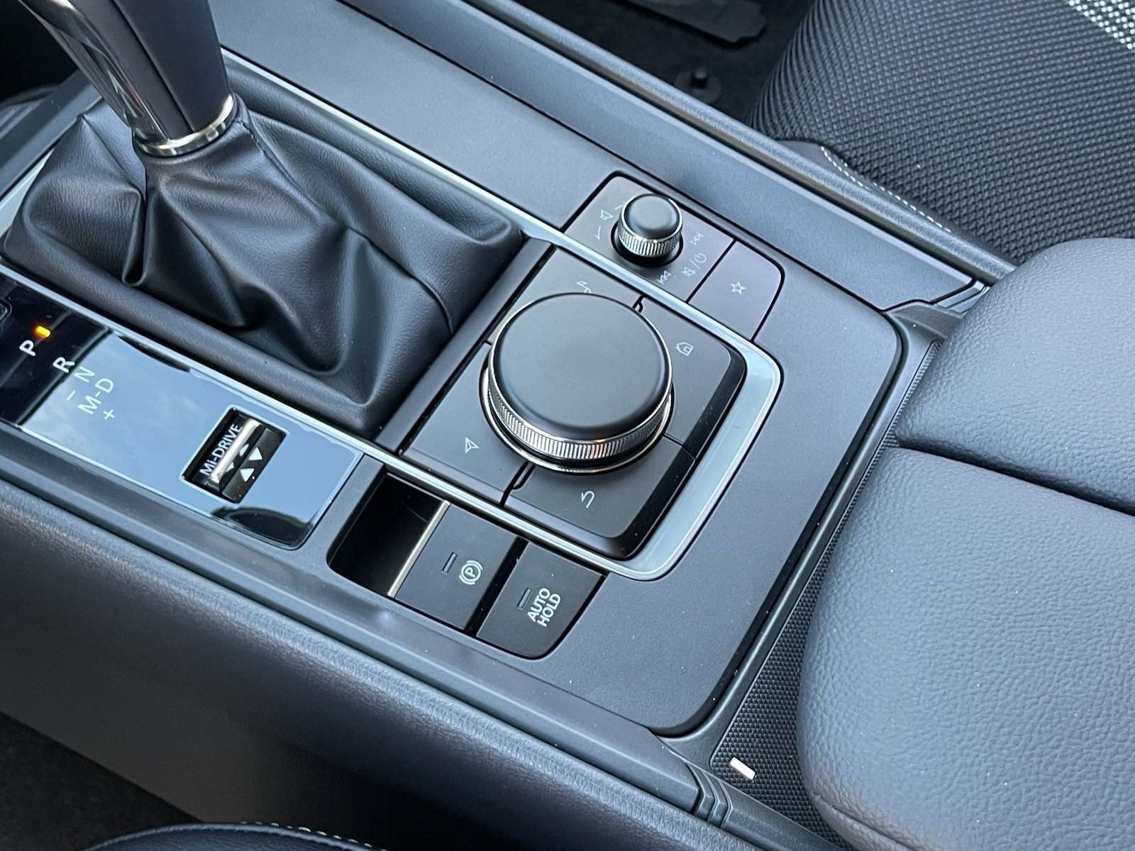 New 2025 MAZDA CX-50 AWD 2.5 S w/ Cargo Package image 30