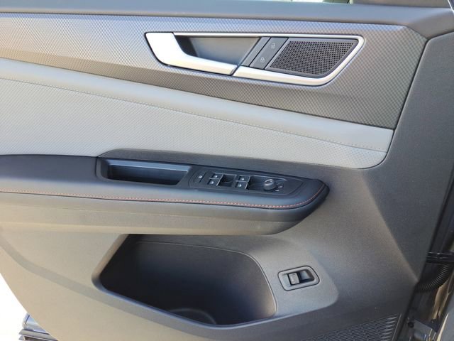 New 2026 Volkswagen Atlas Peak Edition image 18