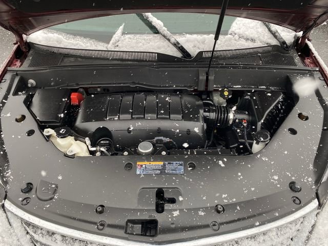 Used 2017 Chevrolet Traverse LT image 41