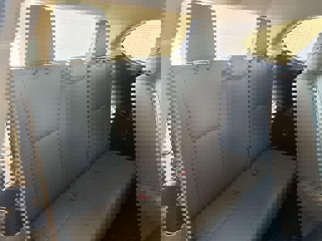 Used 2023 Toyota Highlander Limited image 23