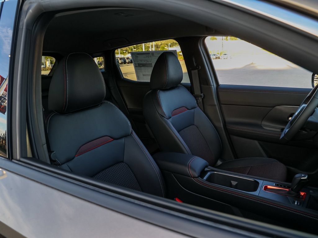 New 2026 Nissan Kicks SR FWD image 21