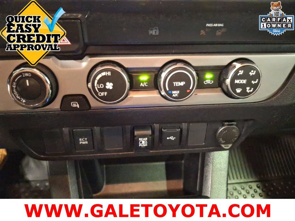 Used 2020 Toyota Tacoma SR5 AWD/4WD image 25