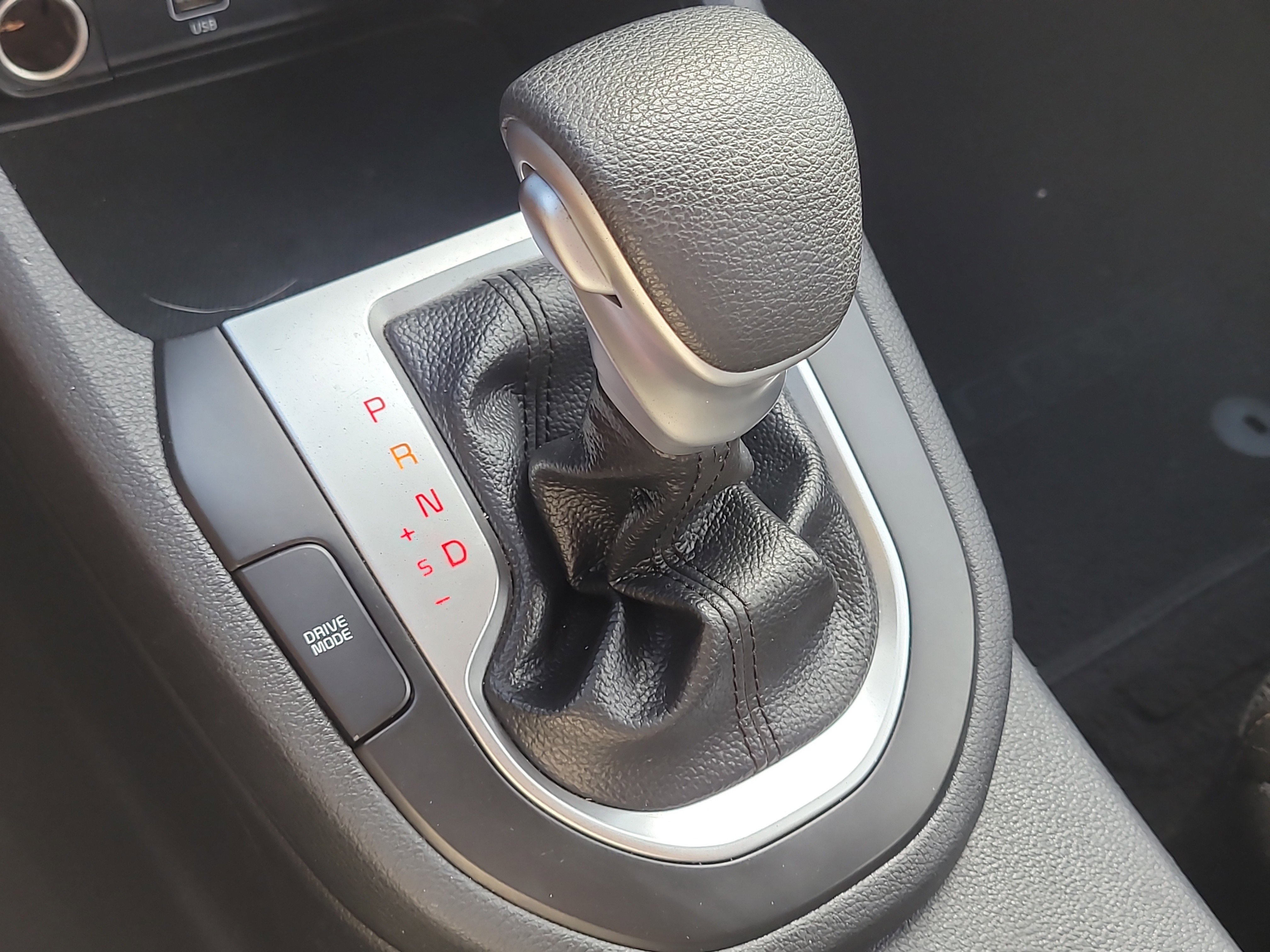 Used 2024 Kia Forte LXS image 24