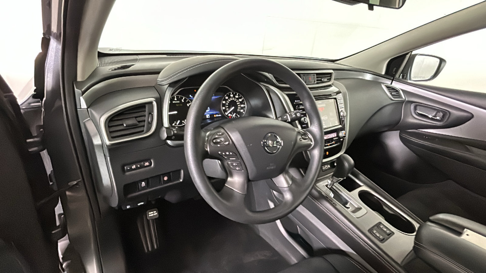 Used 2021 Nissan Murano S FWD image 15