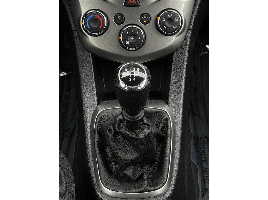 Used 2014 Chevrolet Sonic LT FWD image 17