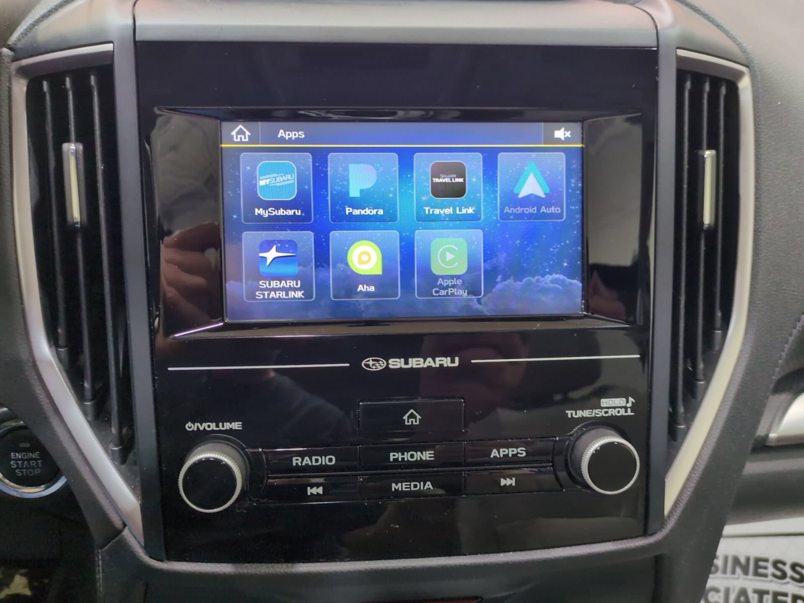 Certified 2024 Subaru Forester Premium AWD/4WD image 23