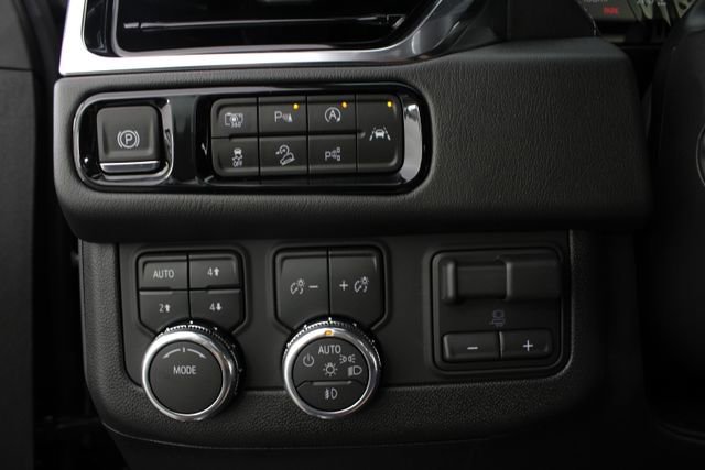 New 2026 GMC Yukon Denali AWD/4WD image 11