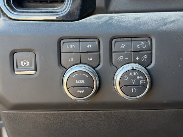 Used 2025 GMC Sierra 2500 AT4 w/ AT4 Premium Plus Package AWD/4WD image 6