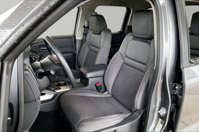 Used 2023 Nissan Frontier SV image 15