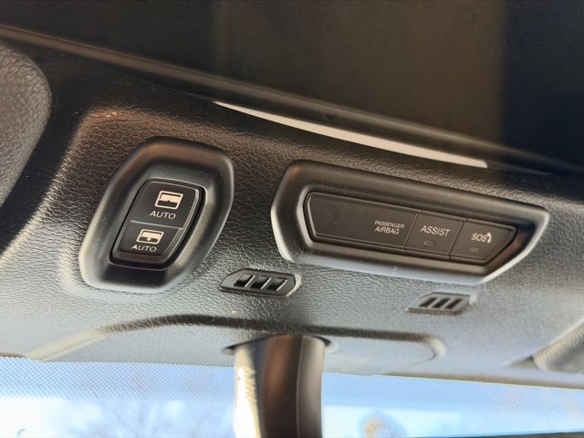 Used 2019 Jeep Wrangler Unlimited Sahara image 18