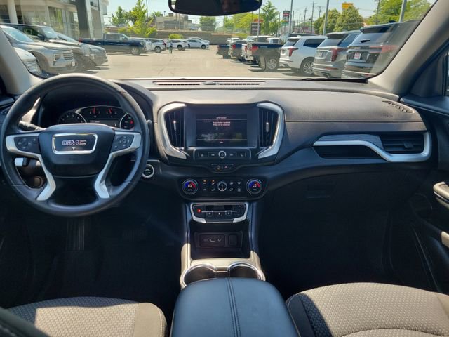 Used 2024 GMC Terrain SLE w/ Driver Convenience Package AWD/4WD image 8