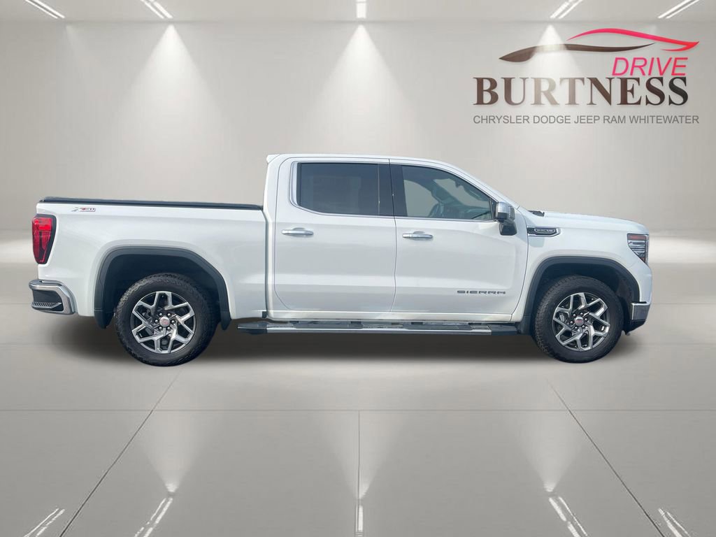 Certified 2023 GMC Sierra 1500 SLT w/ SLT Premium Plus Package AWD/4WD image 9