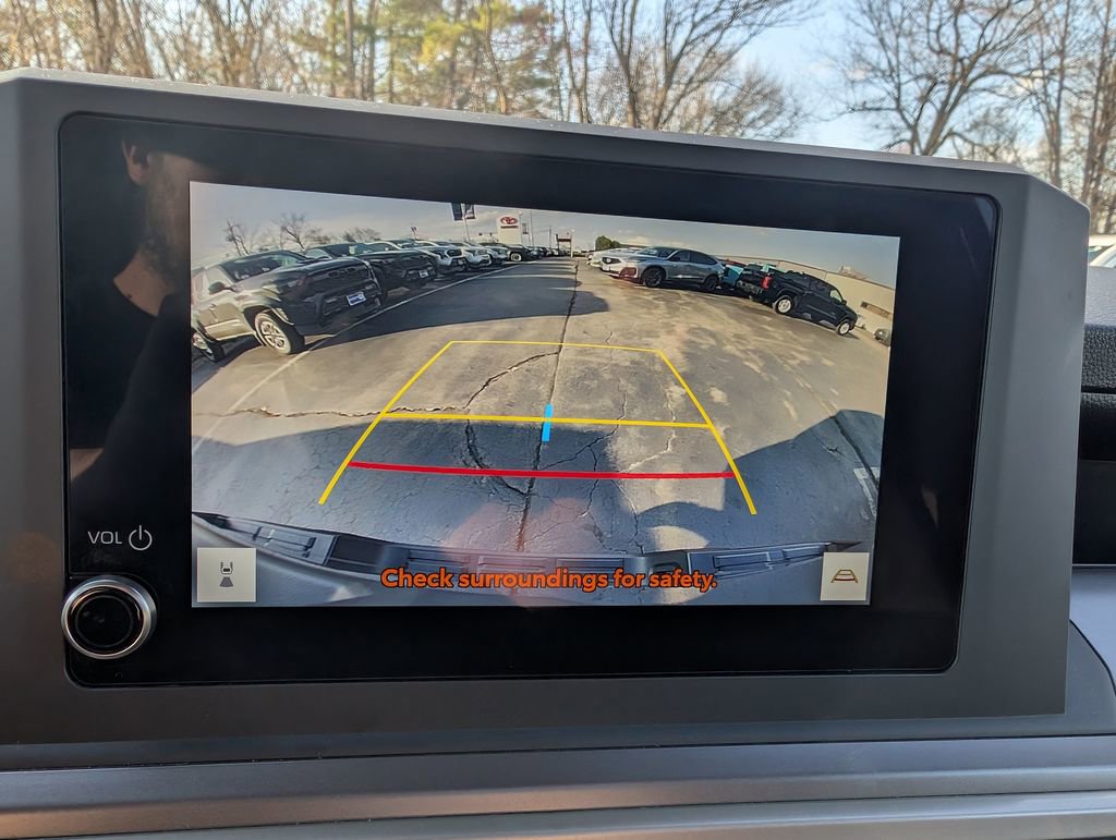 Certified 2024 Toyota Tacoma SR5 AWD/4WD image 22