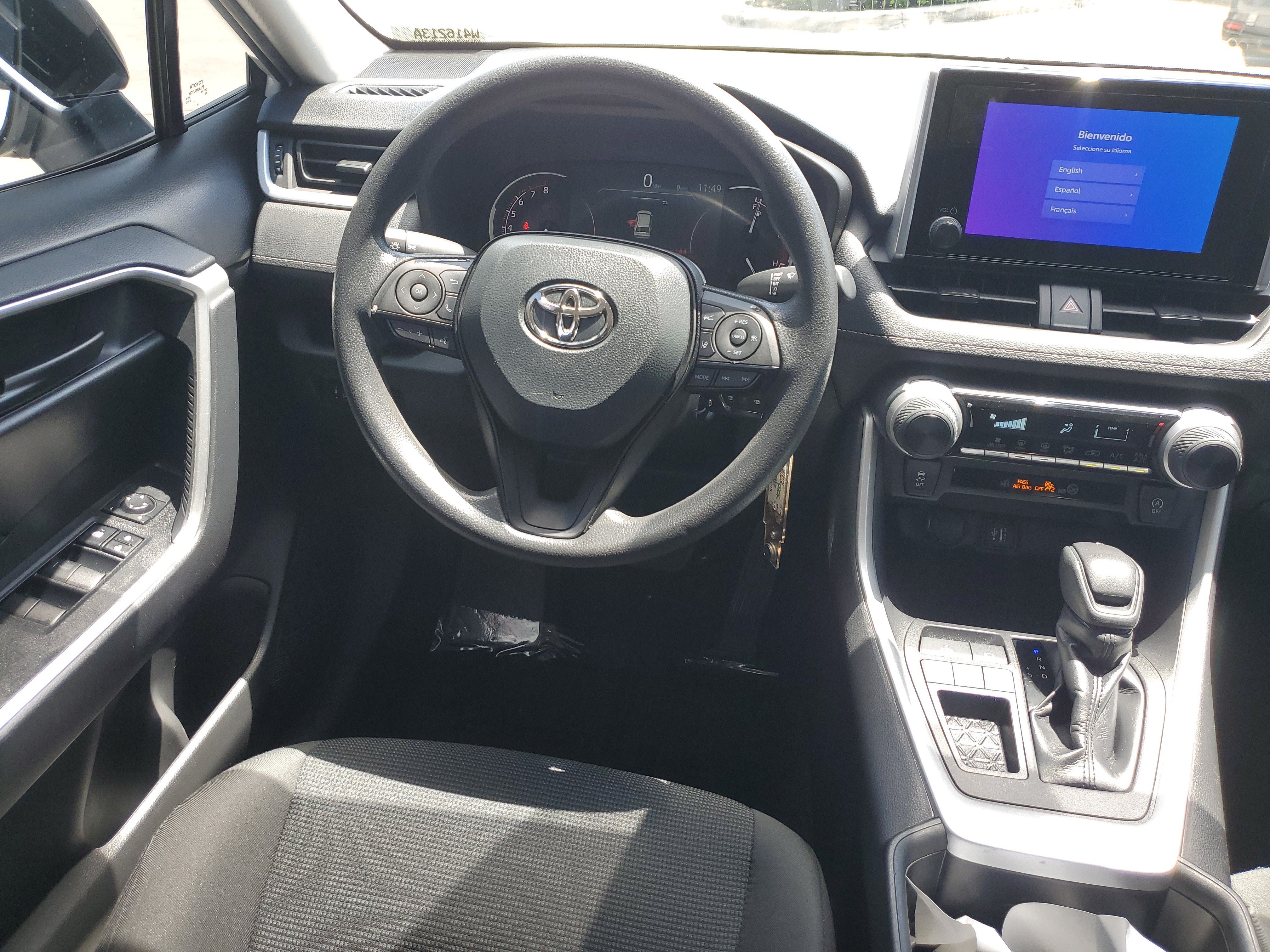 Used 2024 Toyota RAV4 LE FWD image 15
