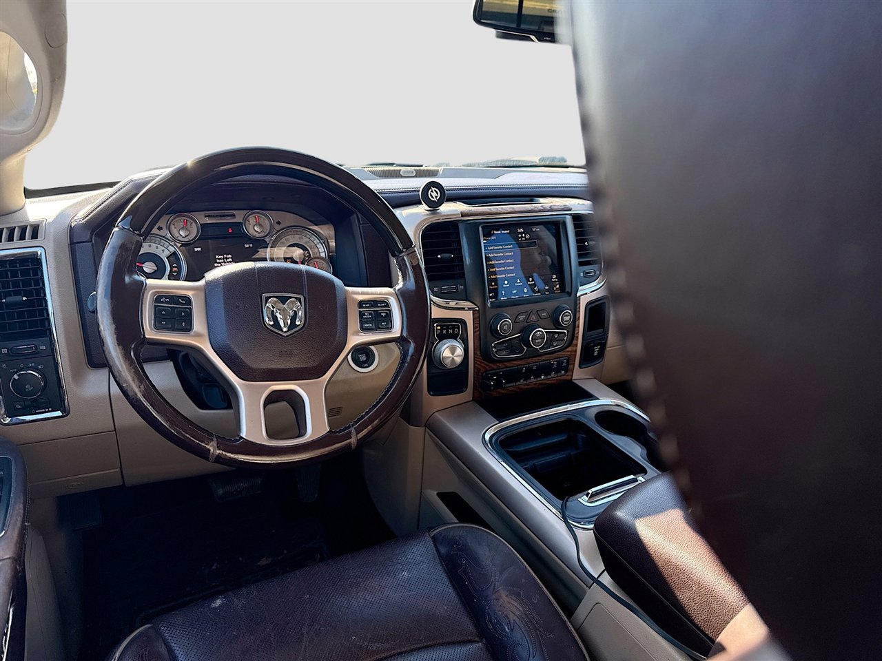 Used 2018 RAM 1500 Laramie Longhorn image 23