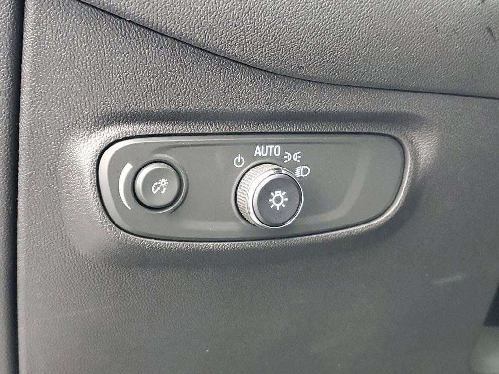 Used 2024 Chevrolet Equinox LT image 7