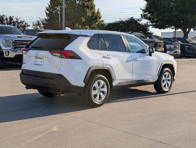 Certified 2025 Toyota RAV4 LE AWD/4WD image 6