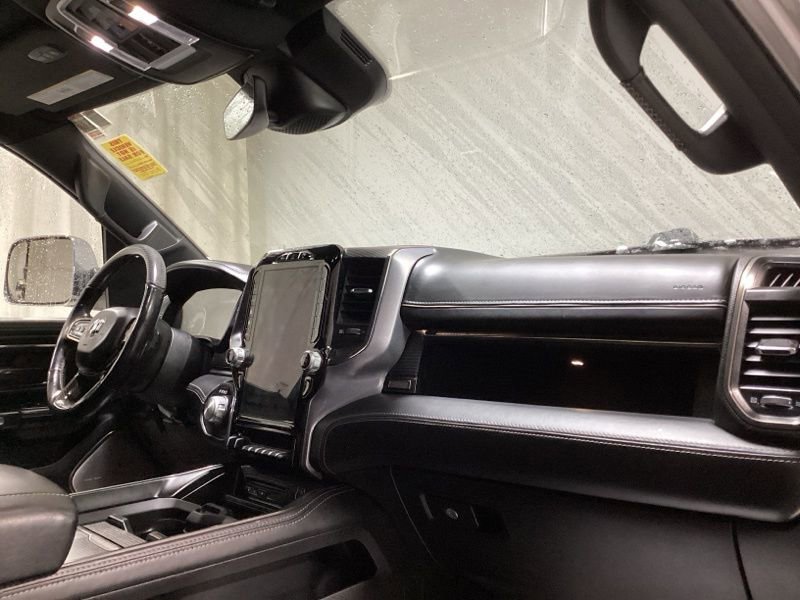 Used 2019 RAM 1500 Limited image 12