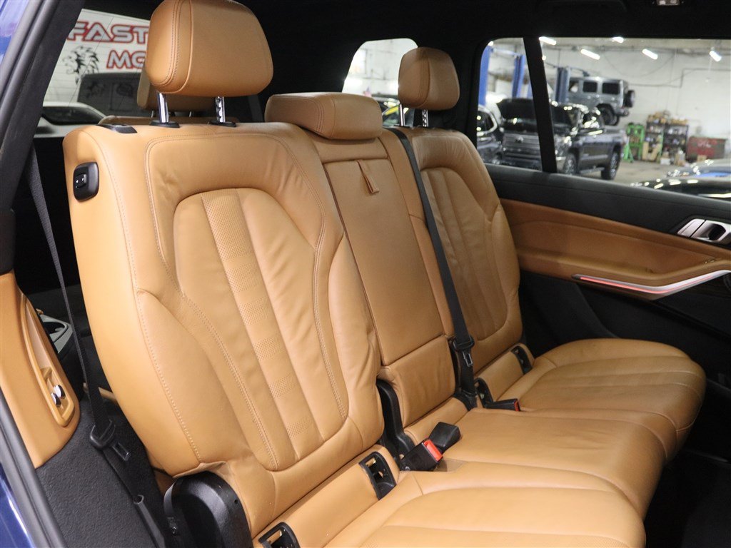 Used 2021 BMW X7 xDrive40i AWD/4WD image 15