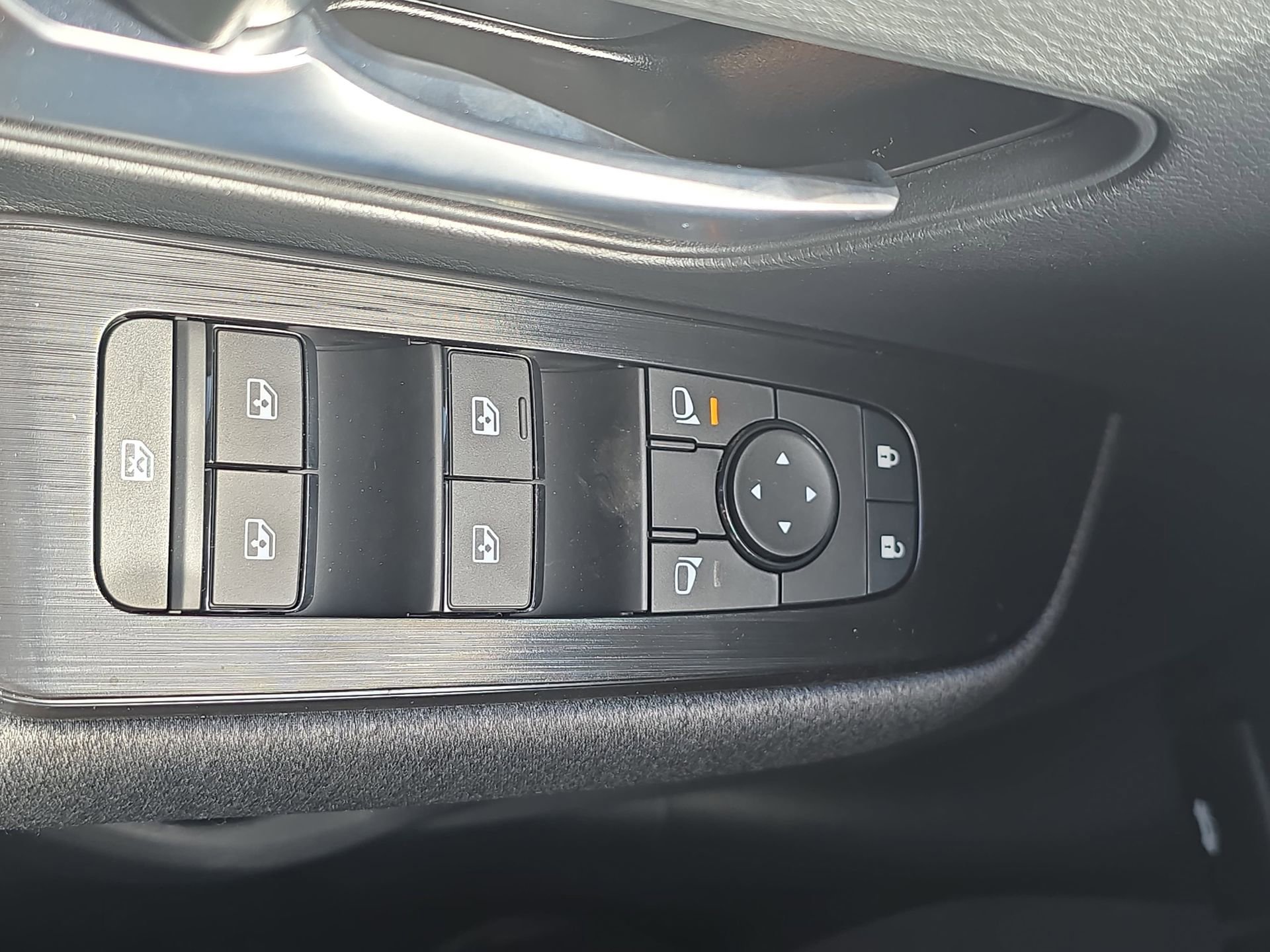 New 2026 Nissan Kicks SV w/ SV Premium Package FWD image 26