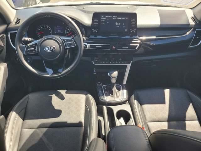 Used 2021 Kia Seltos EX AWD/4WD image 14