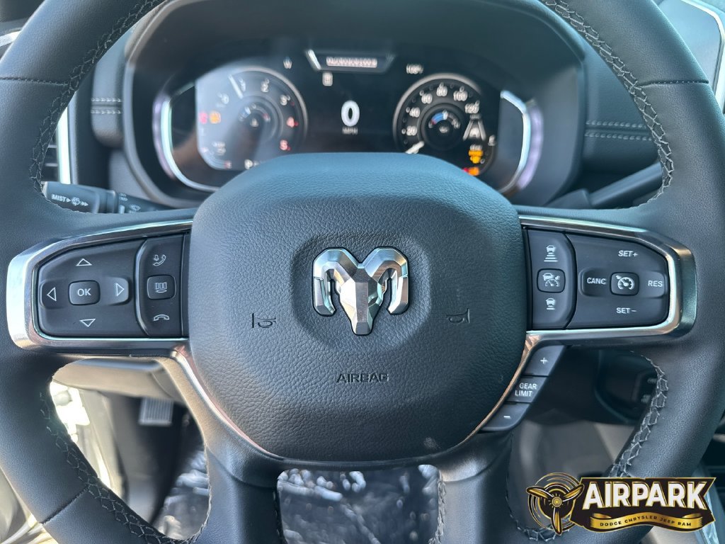 New 2026 RAM 2500 Laramie AWD/4WD image 21
