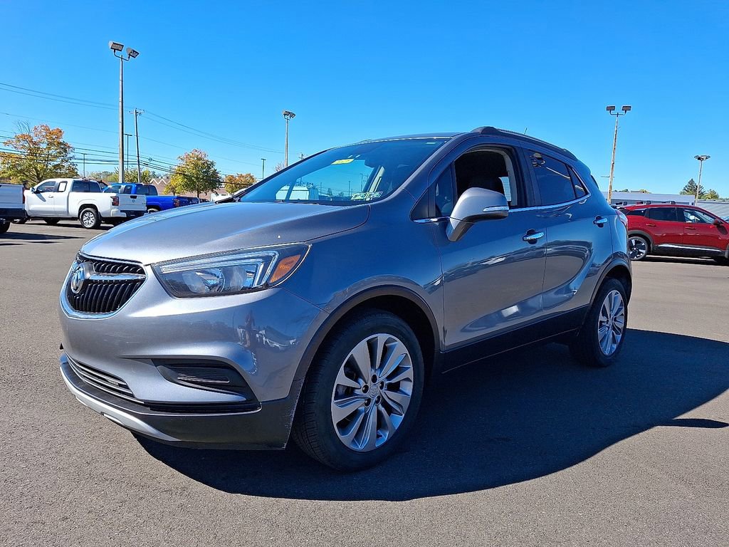 Used 2019 Buick Encore Preferred image 3