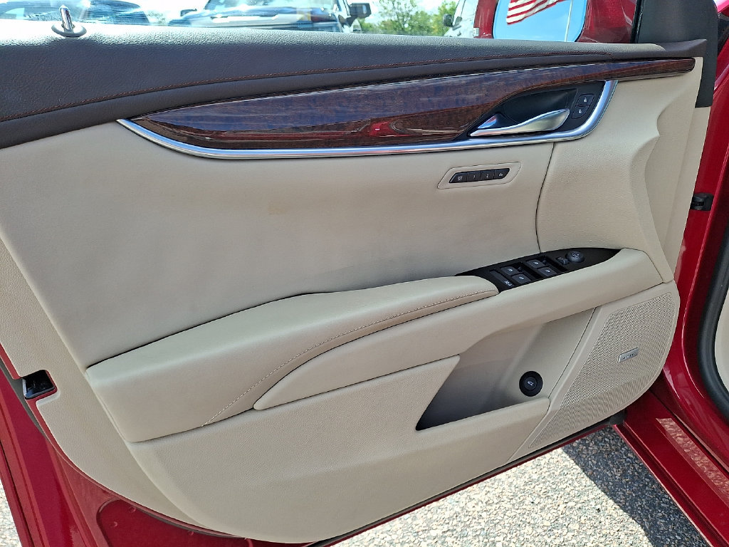 Used 2013 Cadillac XTS Luxury w/ Driver Awareness Package FWD image 11