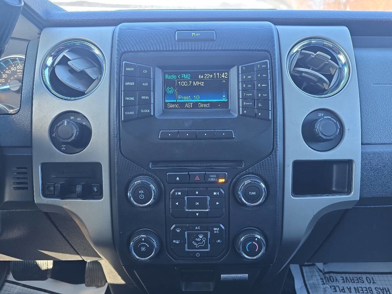 Used 2014 Ford F150 XLT w/ Equipment Group 302A Luxury image 11