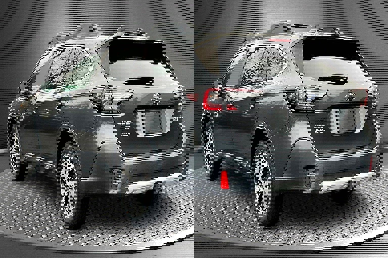 Used 2020 Subaru Outback Limited image 4