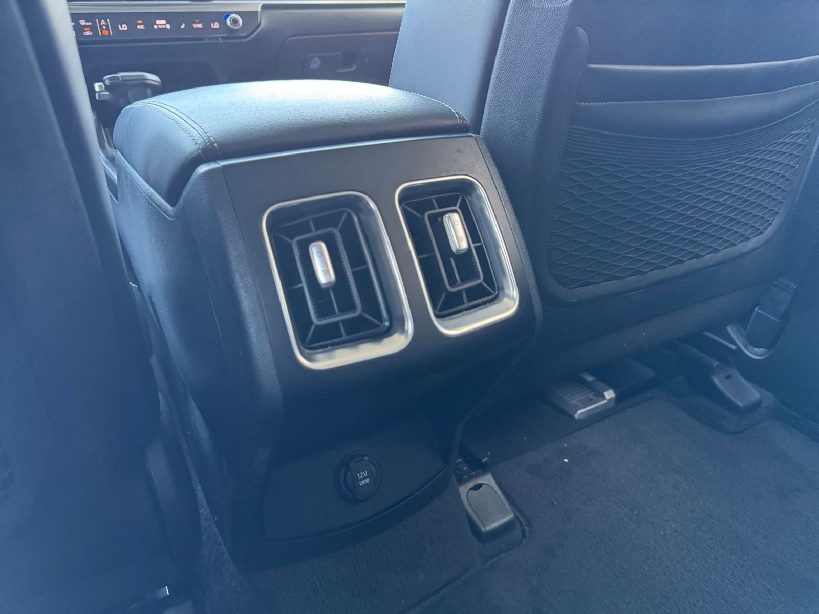 Used 2024 Kia Sorento S image 24