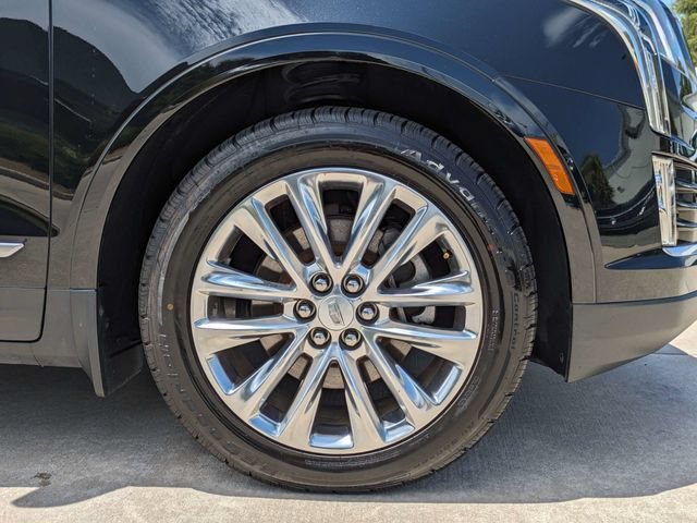 Used 2018 Cadillac XT5 Platinum AWD/4WD image 11