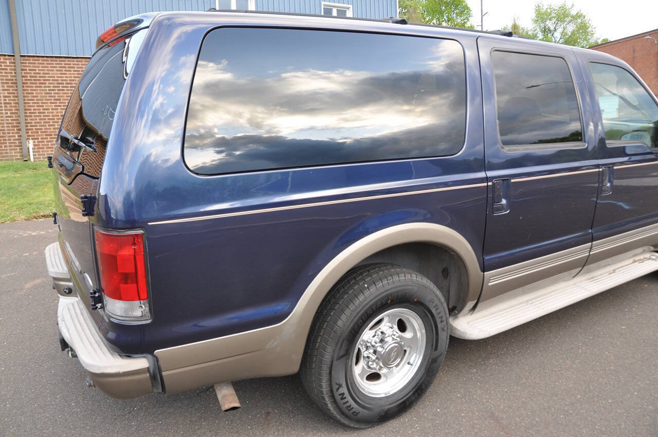 Used 2005 Ford Excursion Eddie Bauer RWD image 10