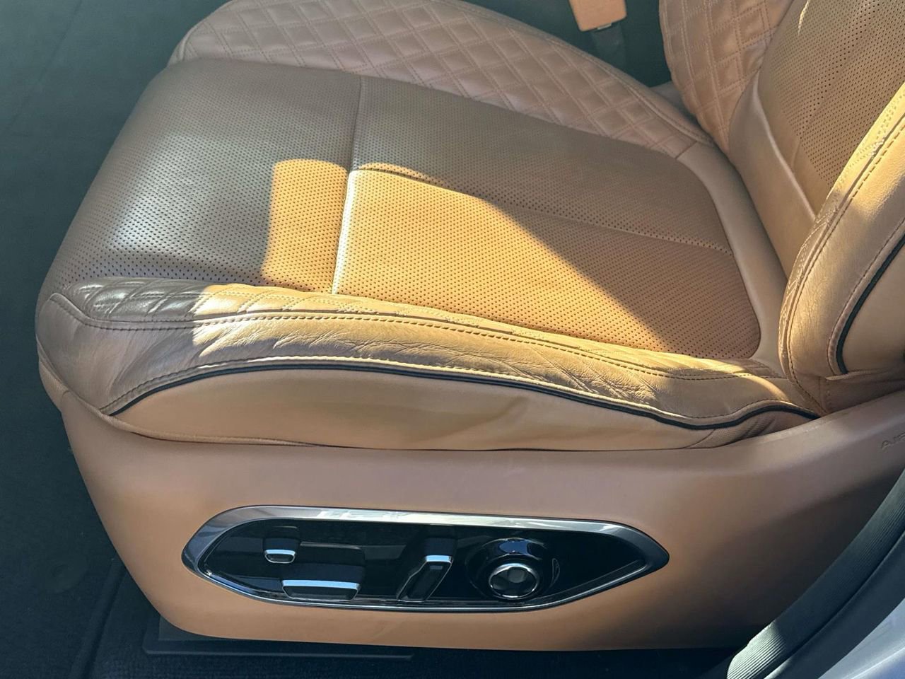 Used 2021 Jeep Grand Cherokee L Summit image 11