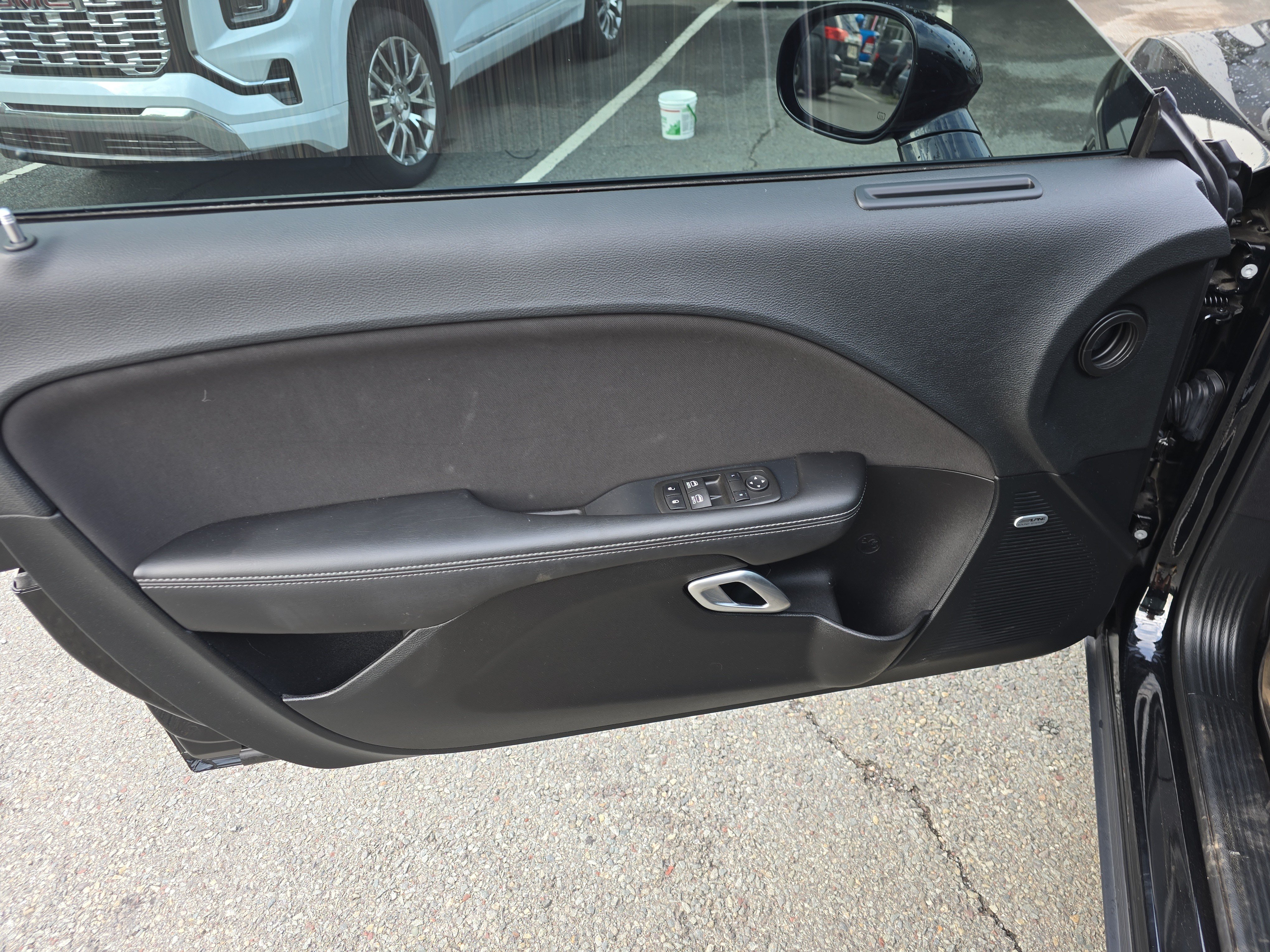 Used 2022 Dodge Challenger R/T Scat Pack RWD image 16