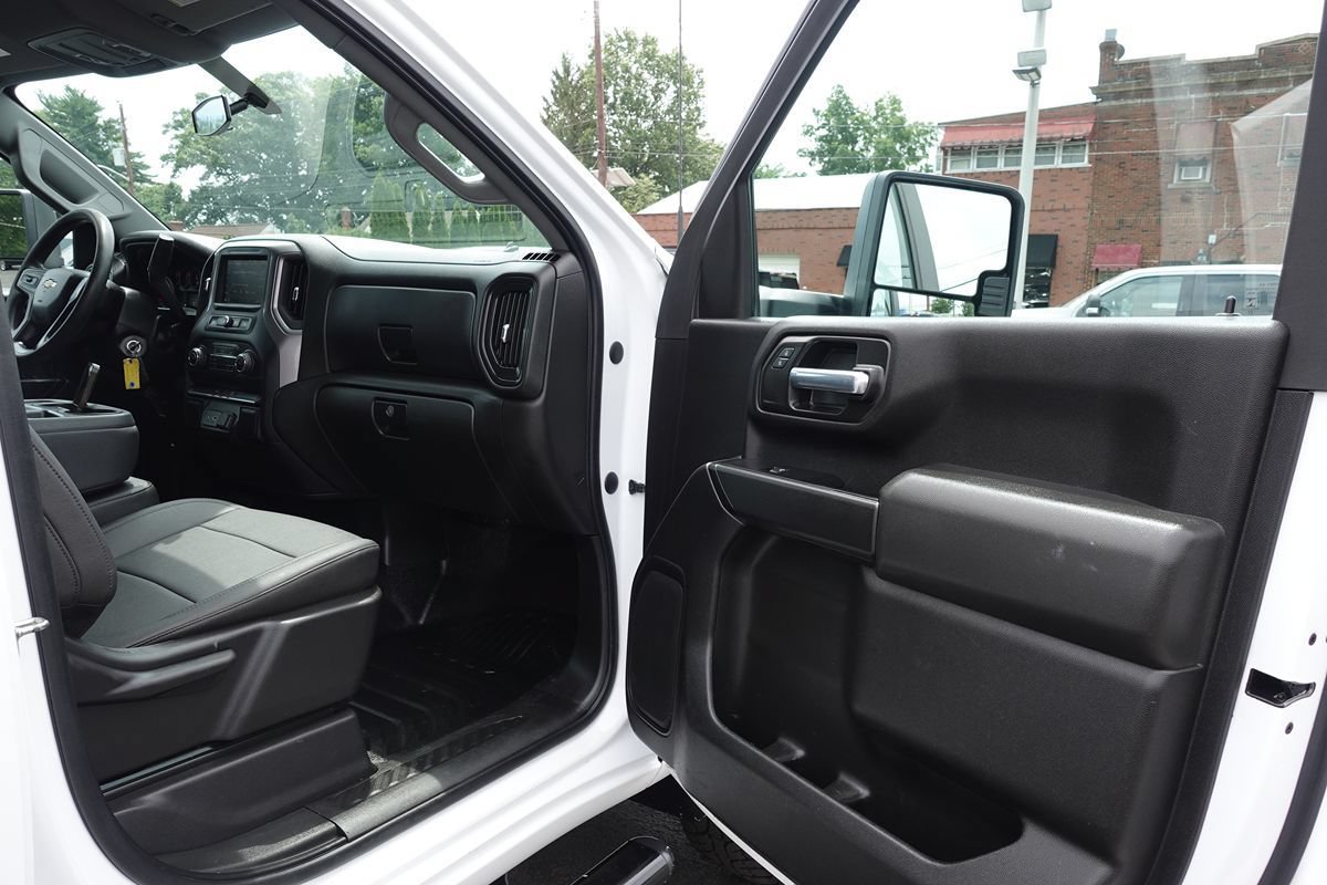 Used 2022 Chevrolet Silverado 2500 W/T w/ WT Convenience Package AWD/4WD image 32