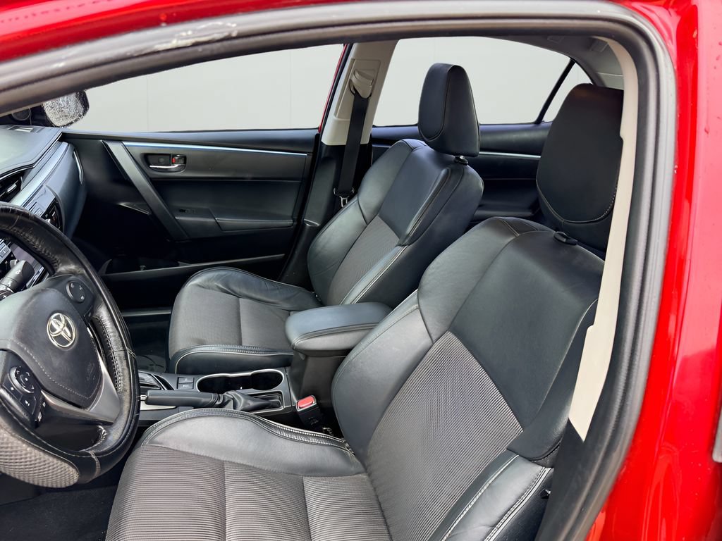 Used 2015 Toyota Corolla S FWD image 9