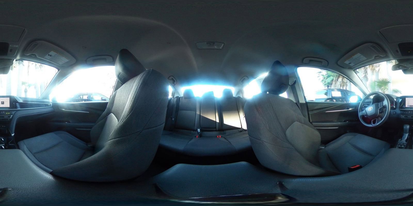 Used 2025 Toyota Camry LE image 41