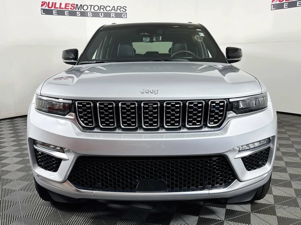 Used 2025 Jeep Grand Cherokee Summit w/ Adv Protech Group IV AWD/4WD image 2