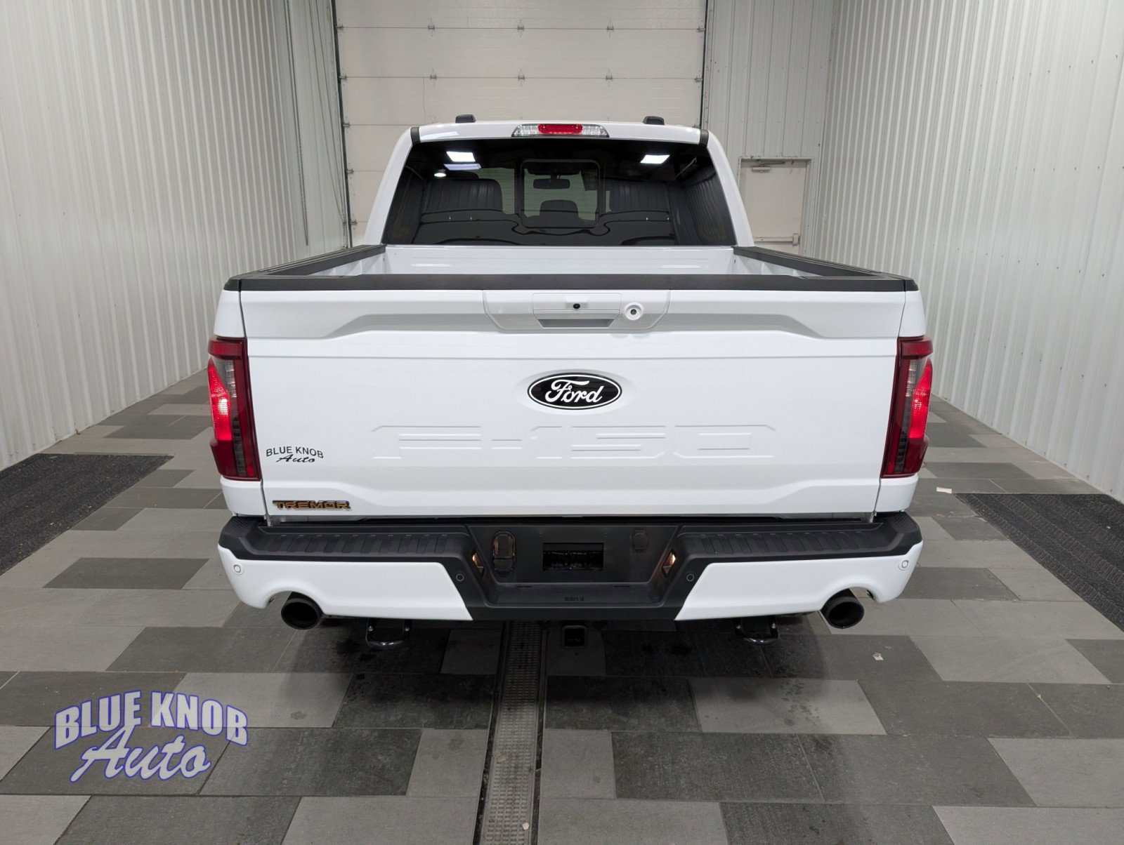 Used 2025 Ford F150 Tremor w/ Bed Utility Package image 4