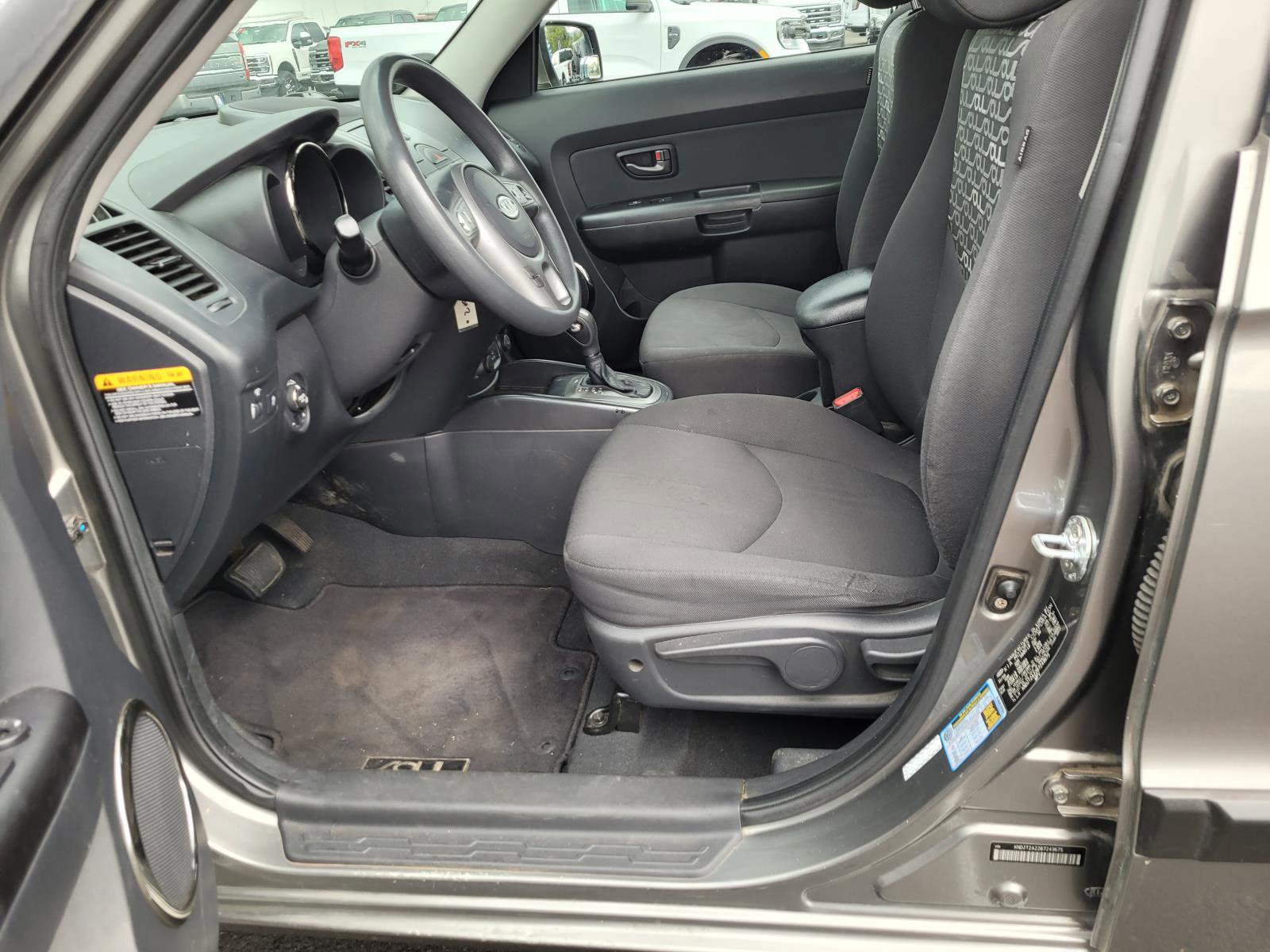 Used 2011 Kia Soul + w/ Audio Pkg image 10