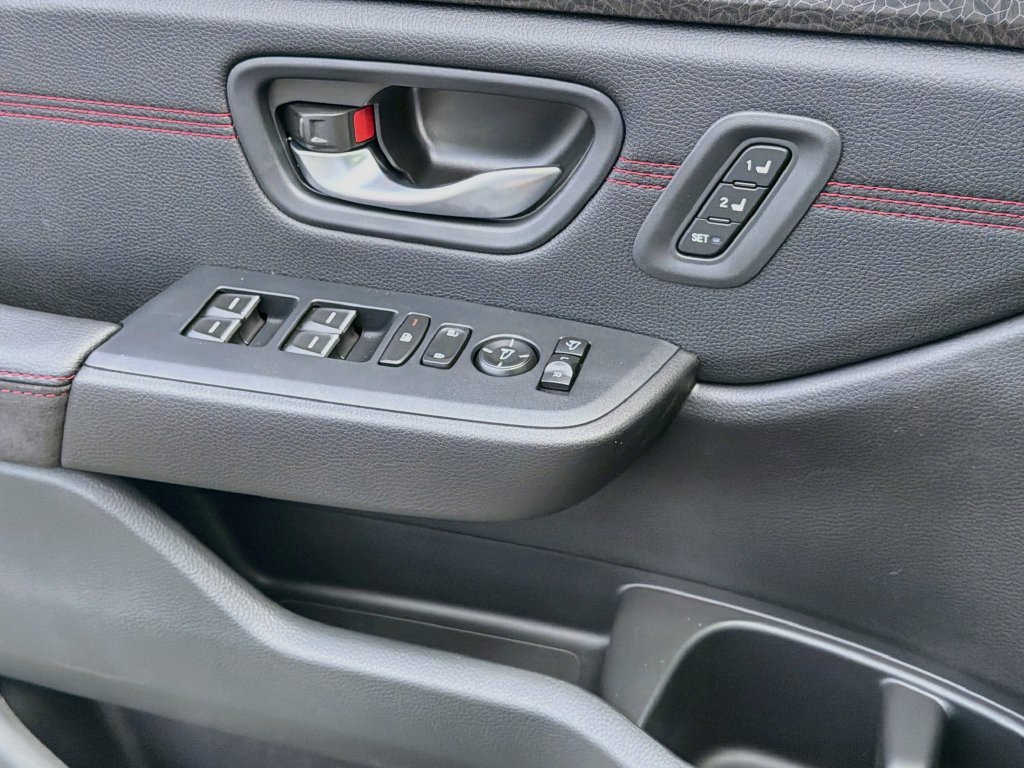New 2026 Honda Pilot Black Edition image 32