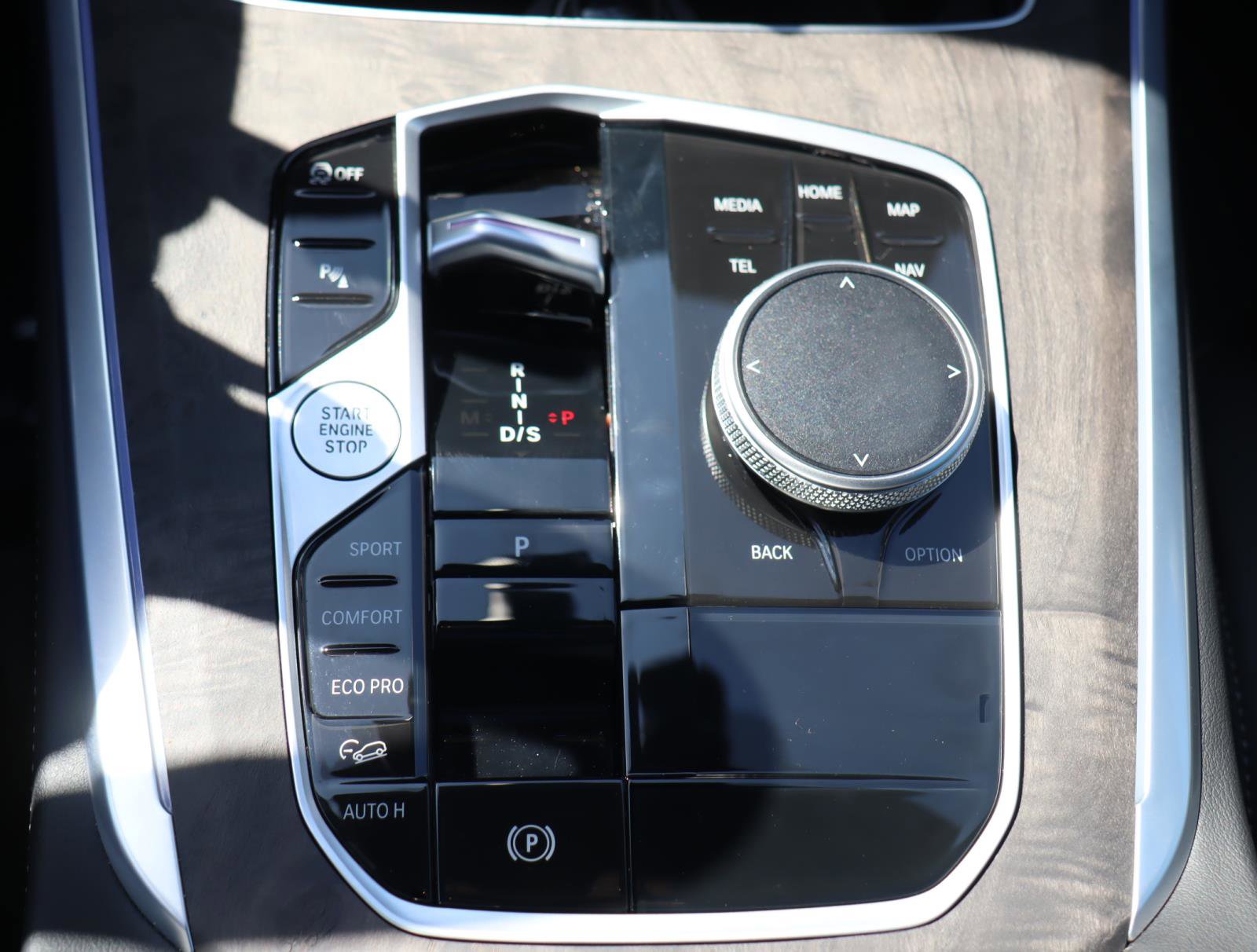 Used 2025 BMW X5 xDrive40i w/ Premium Package image 26