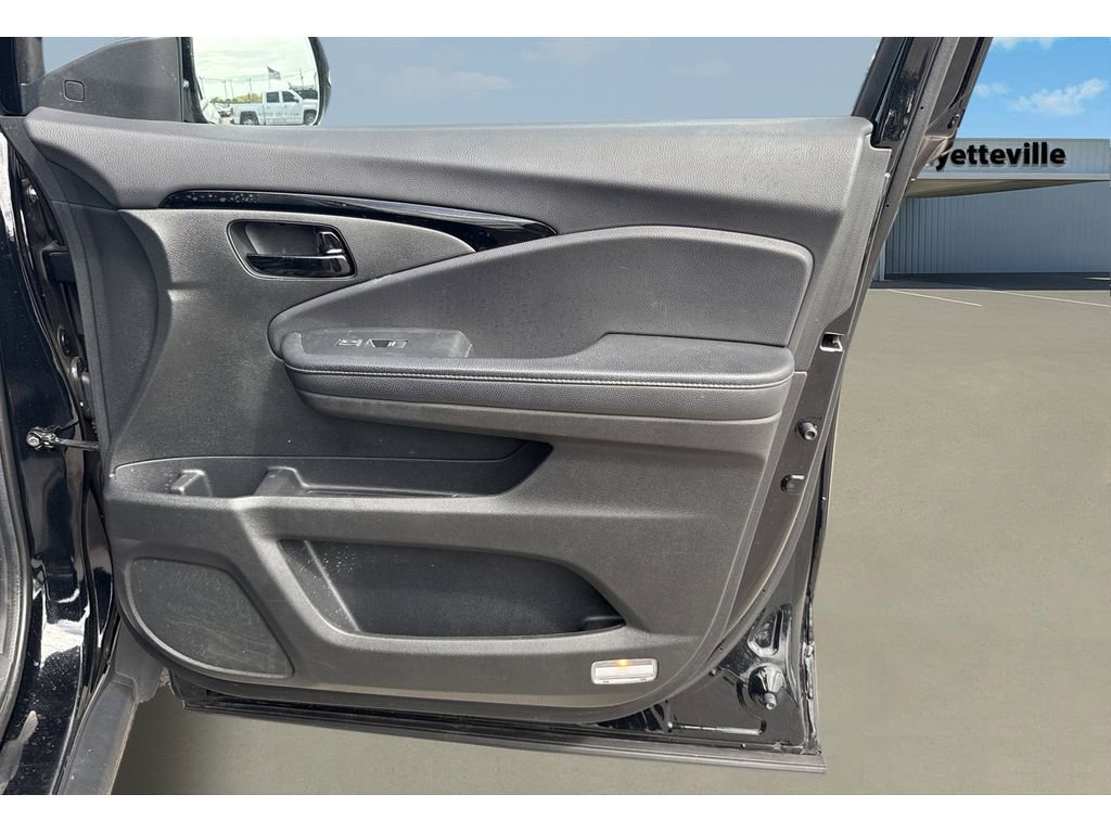 Used 2022 Honda Passport Elite image 25