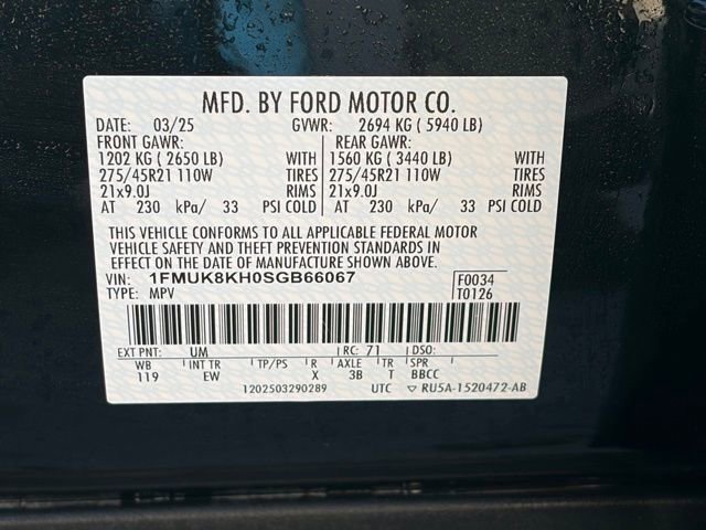 Used 2025 Ford Explorer ST-Line w/ ST-Line Street Pack image 39