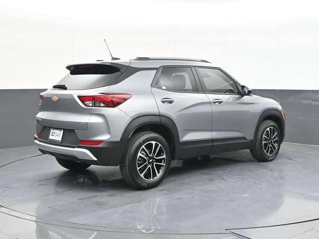 New 2026 Chevrolet TrailBlazer LT w/ Convenience Package FWD image 10