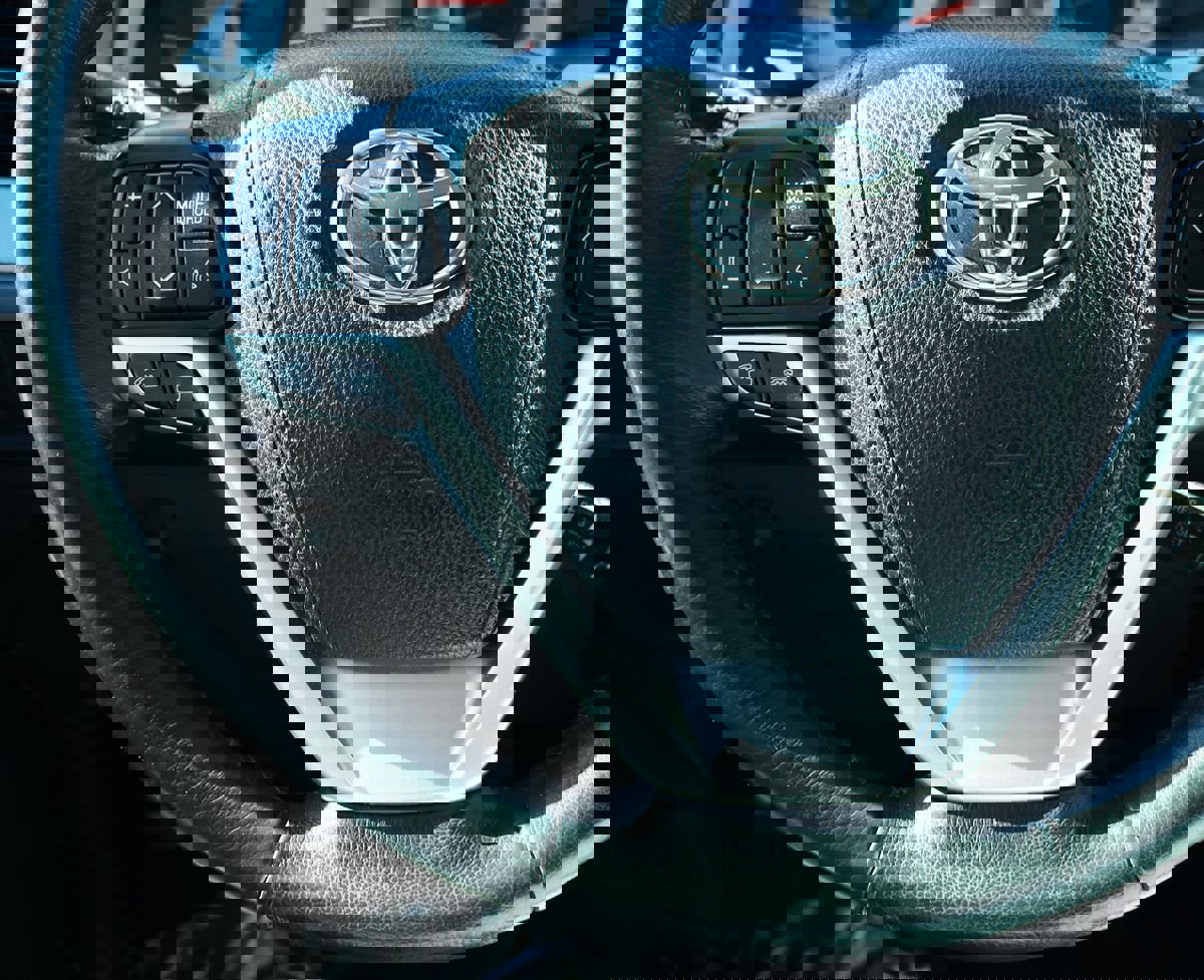 Used 2017 Toyota Sienna SE Premium image 59